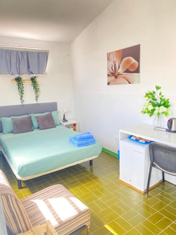 Best Rooms - Quarto 1 Plateau Praia Exterior foto